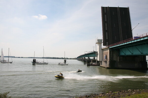 HISWA-RECRON spreekt grote zorgen uit over project bij Haringvlietbrug en Heinenoordtunnel 