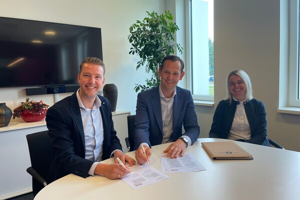 Alfa Accountants en Adviseurs, Partner in Business van HISWA-RECRON, verlengt partnerschap