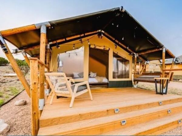outstanding tents.JPG