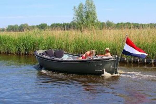 Vaarsnelheid op vaarweg naar Heerenveen verlaagd na overleg