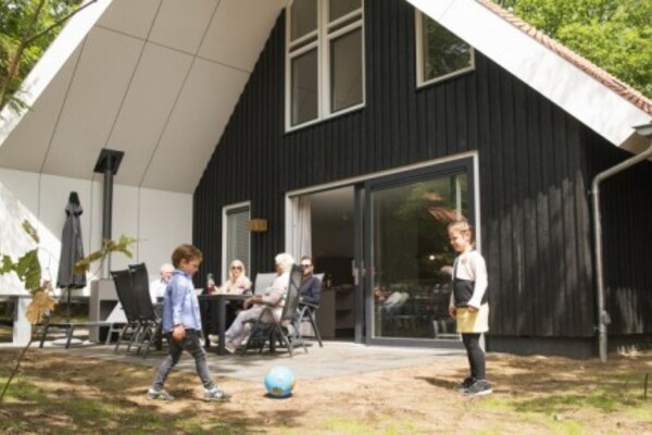 Recreatiebedrijven luiden noodklok: ‘Vakantie in eigen land wordt onbetaalbaar’