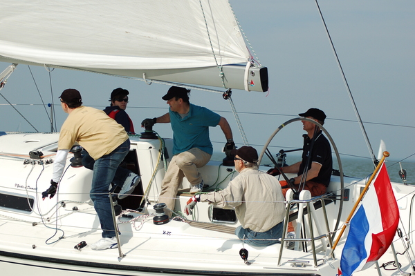 HISWA-RECRON onderzoekt gevolgen langdurige stremming Schipholbrug voor watersportsector 
